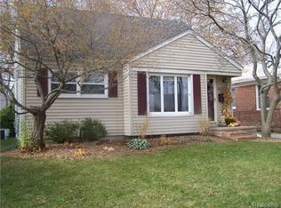 4017 Durham Rd, Royal Oak, MI 48073