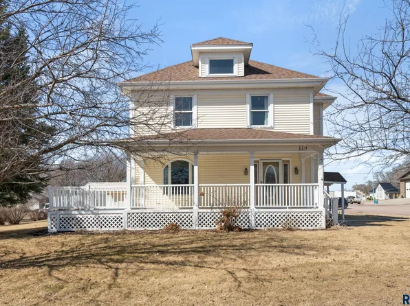 110 State Highway 11, Alcester, SD 57001