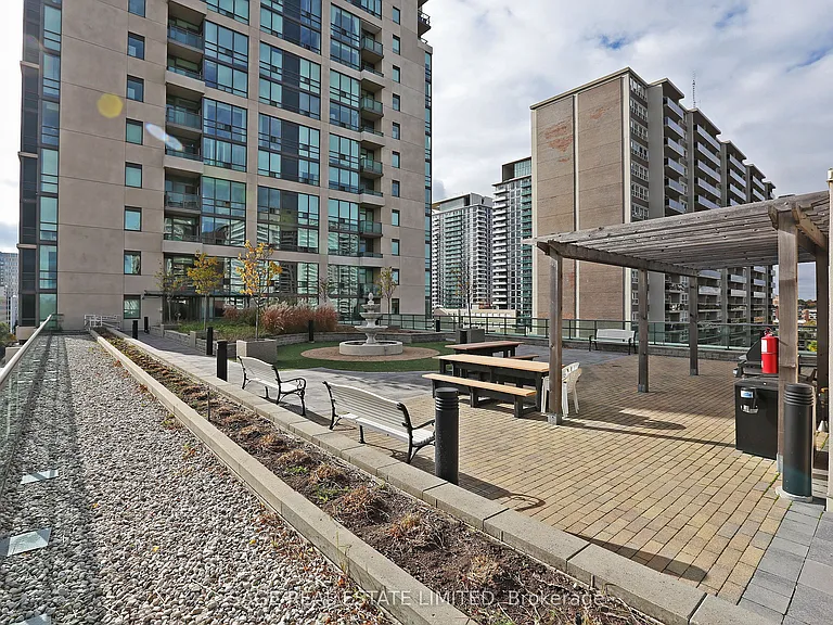 88 Broadway Ave #202 — Photo 34