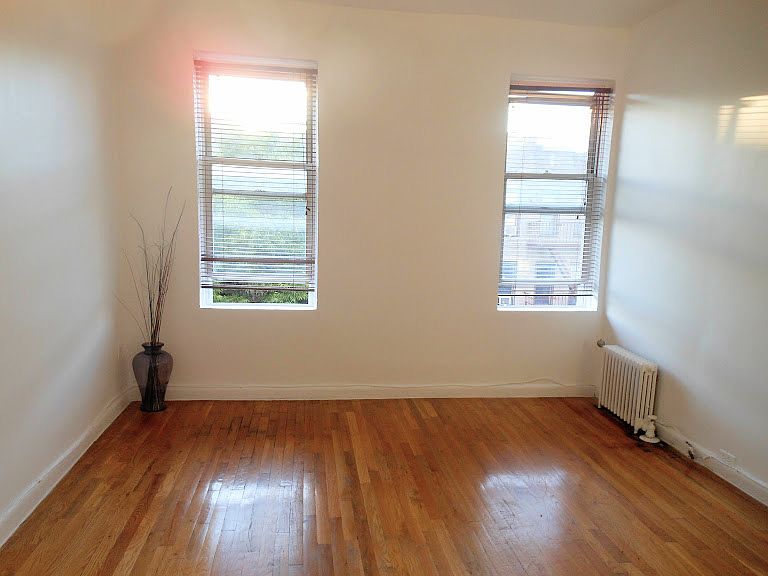 1st image of 34-11 36th Ave #H4