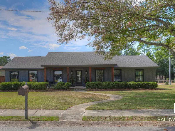 550 Jan Dr, Fairhope, AL 36532
