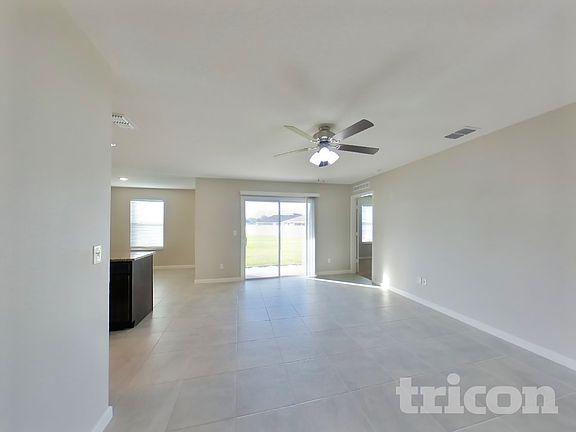 4th image of 77063 Crosscut Way