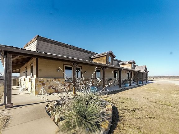 2nd image of 290 Barton Rd