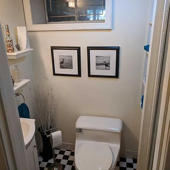 373 Franklin St — Photo 15