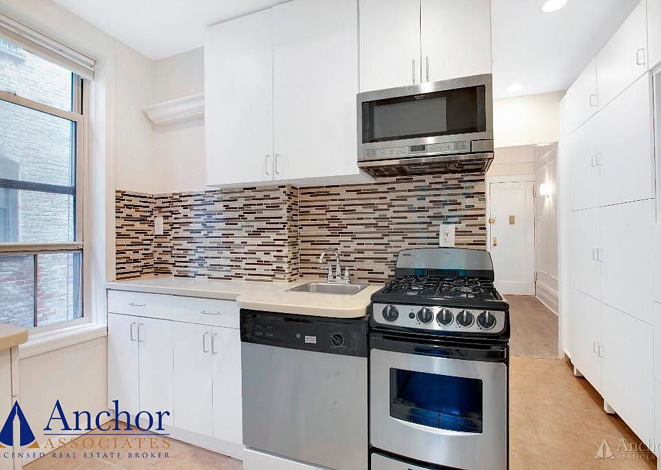 1st image of 137 W 12th St APT 26
