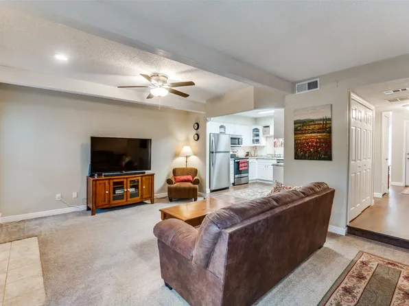 2627 Entrada Blvd #1, Irving, TX 75038