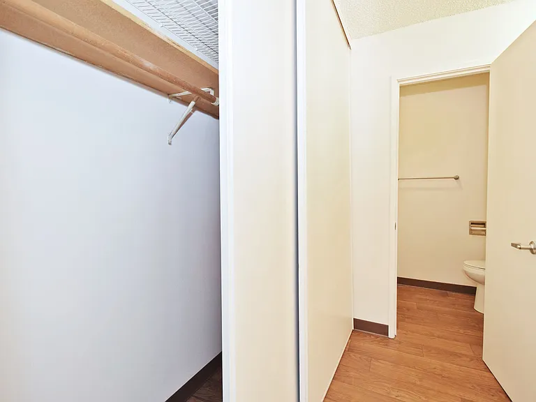 Timberwood Apartments — Photo 19
