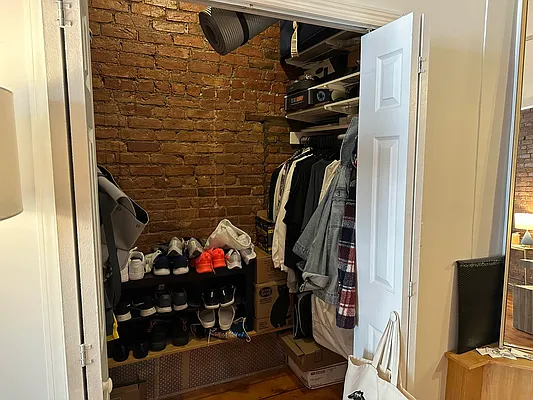 Rented by Eric Goodman Realty Corp | media 5