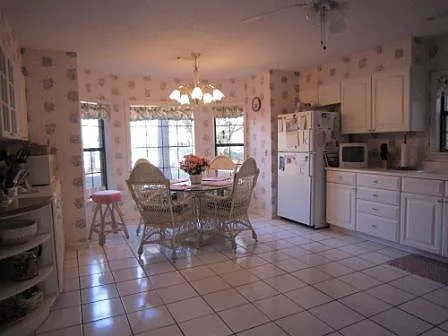 10 Rivers Ct — Photo 3