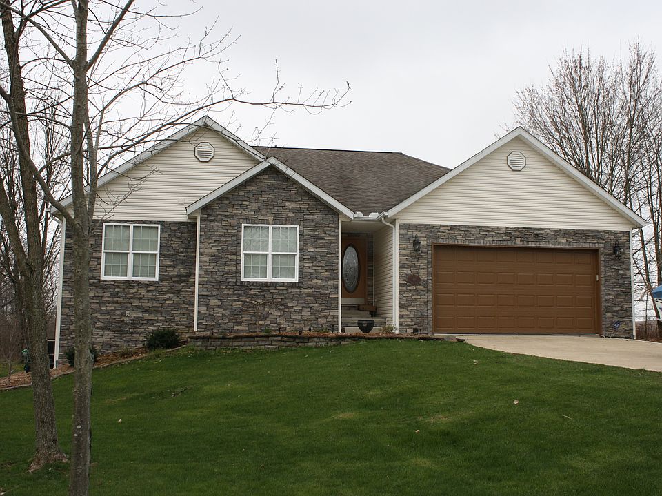 1st image of 46 S Highland Ct