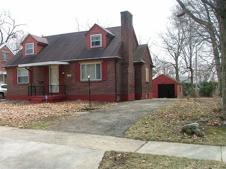 1st image of 2720 Holmes Ave