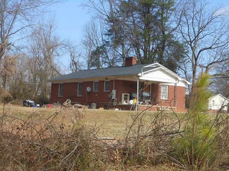 2nd image of 1733 Fallston Rd
