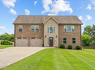 1010 Country Meadows Ln, Dalton, GA 30721
