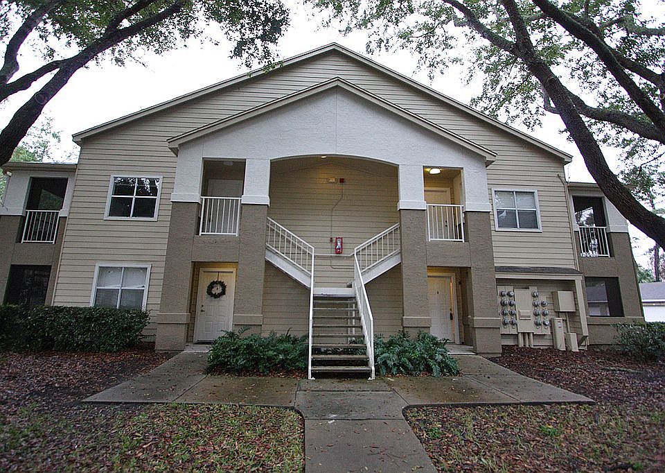 1st image of 15 Arbor Club Dr Unit 101
