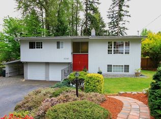 6045 NE 204th St, Kenmore, WA 98028
