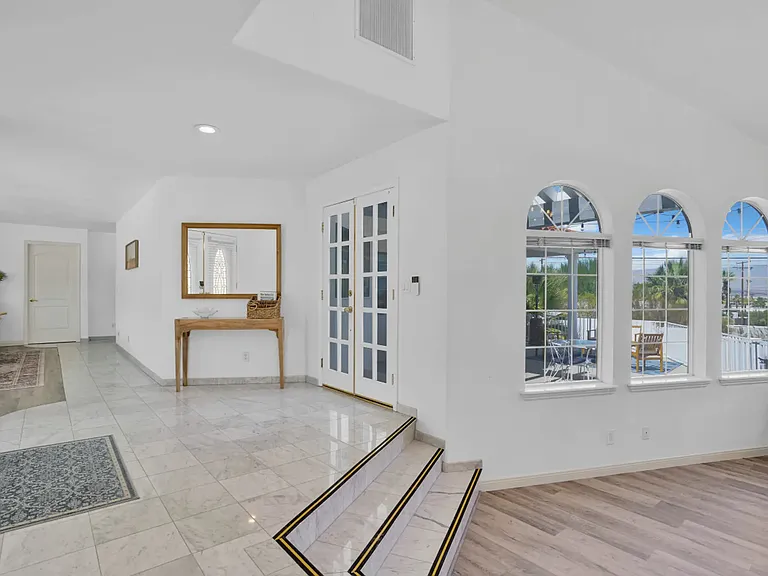 2666 N Girasol Ave — Photo 29