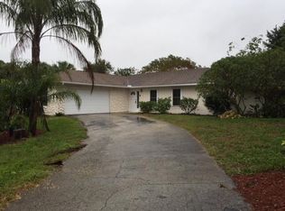 1161 NE Santa Cruz Dr, Jensen Beach, FL 34957