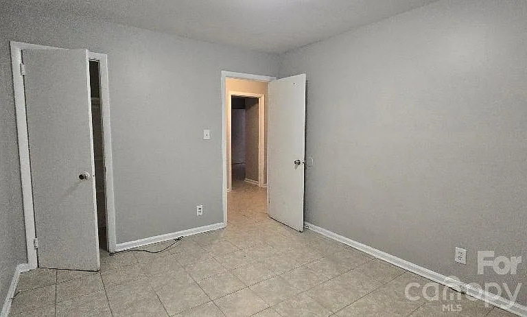 1803 Darbrook Dr — Photo 17