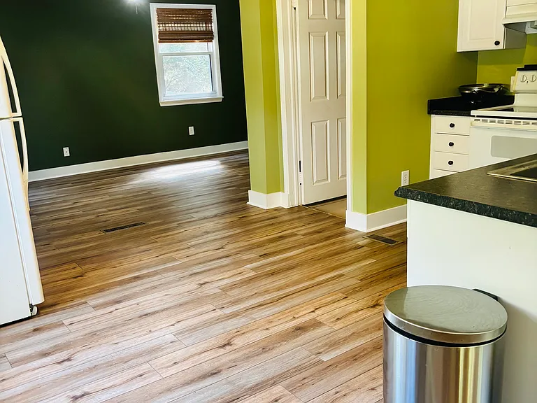 1470 Central Dr — Photo 10