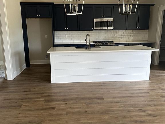 5th image of 5081 Judd Way NW