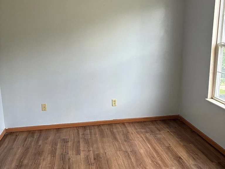 731 Parmalee Ave — Photo 18