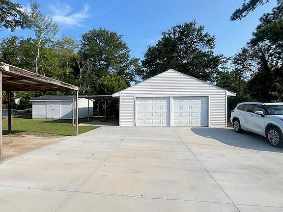 5th image of 175 Poinsett Dr