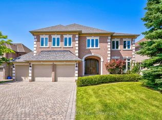 26 Clarendon Dr, Richmond Hill, ON L4B 3Z5