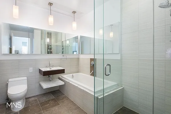 Rented by MNS | media 3