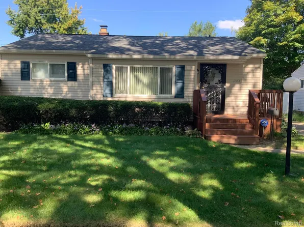3613 Providence St, Flint, MI 48503