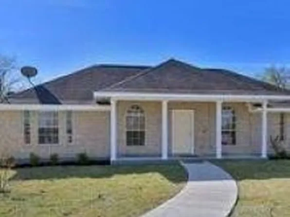 1101 Murphy Ln N, Bryan, TX 77803