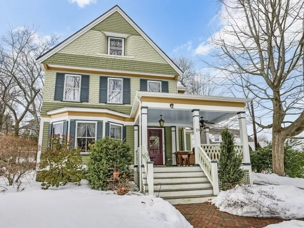 19 Chestnut Ter, Newton, MA 02459