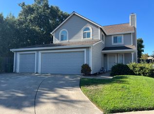 8601 Diamond Crest Ct, Elk Grove, CA 95624