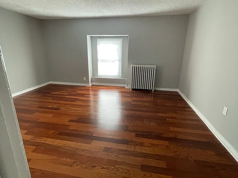 4628 Penn St #3 — Photo 5
