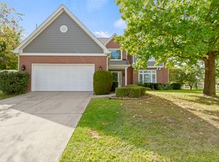 371 Mounds Ct, Carmel, IN 46032