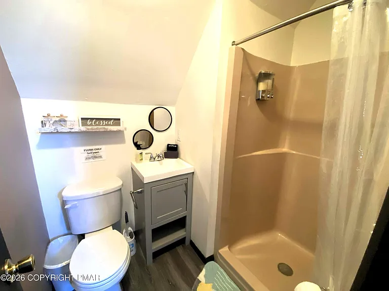 9026 Idlewild Dr — Photo 18