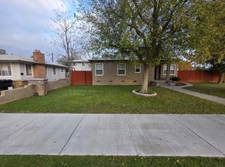 222 Holtby Rd, Bakersfield, CA 93304