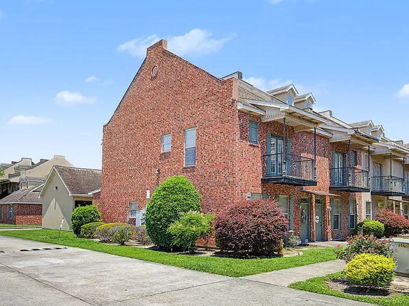 10600 Lakes Blvd APT 301, Baton Rouge, LA 70810
