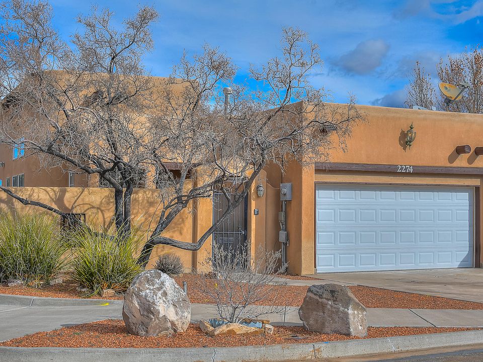 1st image of 2274 Calle De Ortiz SW