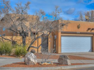 2274 Calle De Ortiz SW, Los Lunas, NM 87031