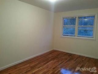 4th image of 1518 Commonwealth Ave