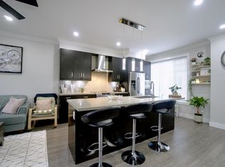 7056 192nd St #10, Surrey, BC
