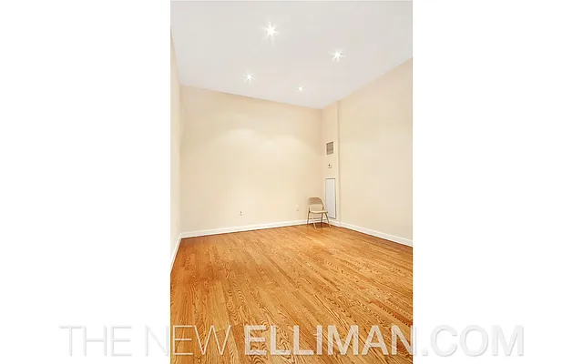 Sold by Douglas Elliman | media 23