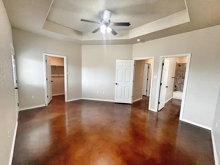 2611 Pahmeyer Rd — Photo 13