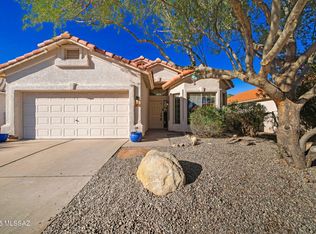 7589 E Via Los Arbustos, Tucson, AZ 85750