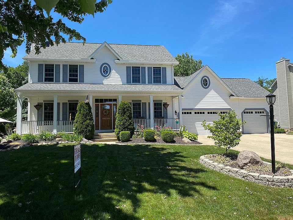 1st image of 350 Ravenglass Blvd