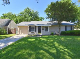 1814 Gardenia Dr, Houston, TX 77018