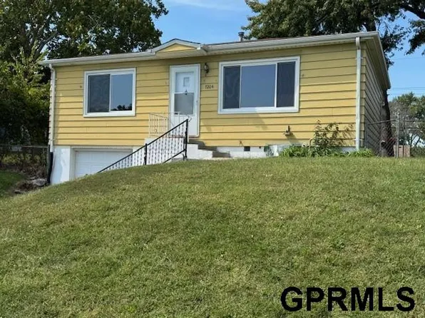 7204 S 21st Ave, Bellevue, NE 68147