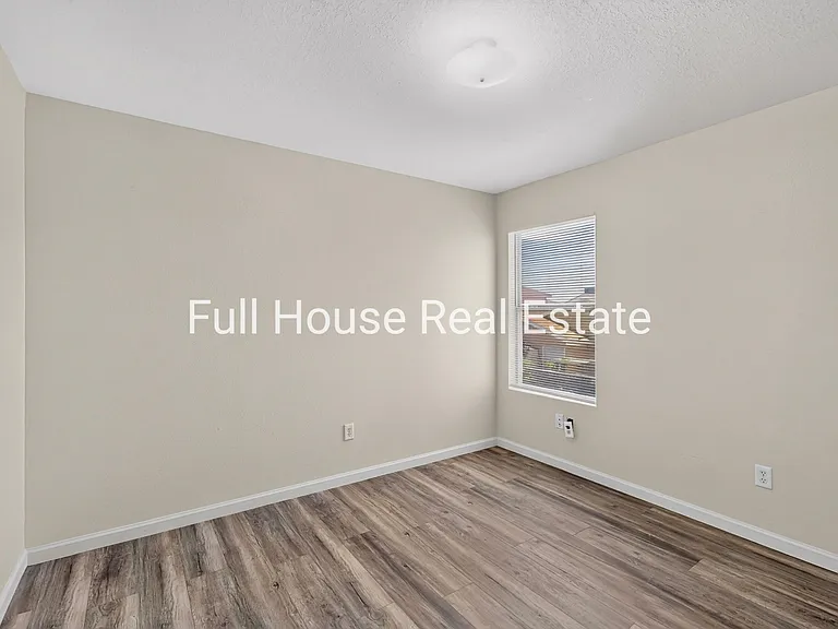 7320 Quartzite Ave NW — Photo 37