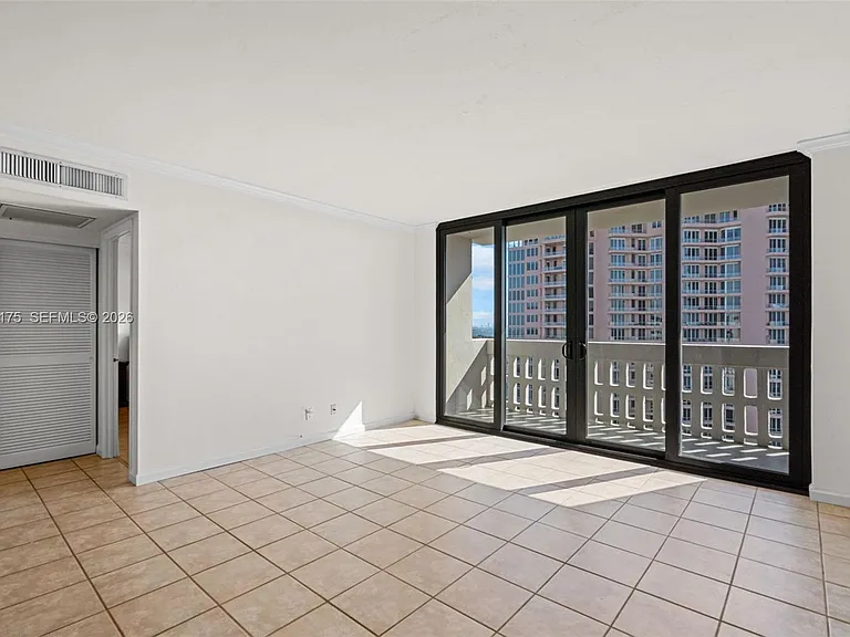 90 Edgewater Dr #1216 — Photo 10