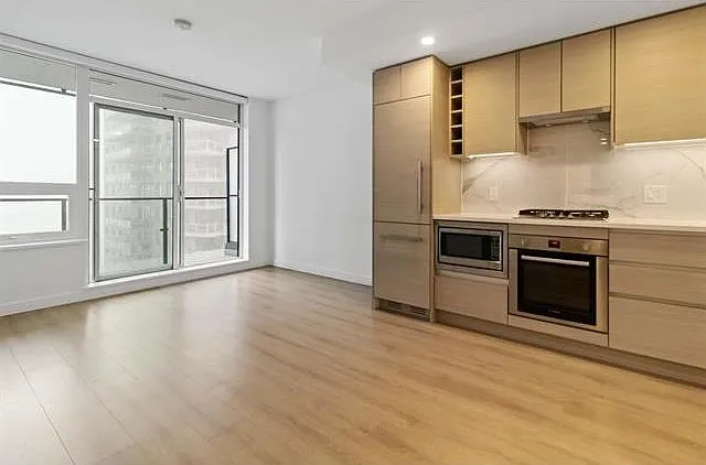 823 Carnarvon St #210X — Photo 6